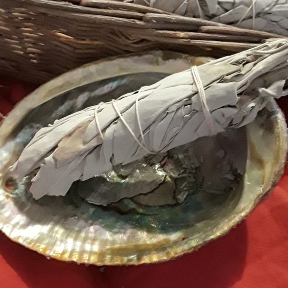 5" white Sage smudge stick - Picture 3 of 8